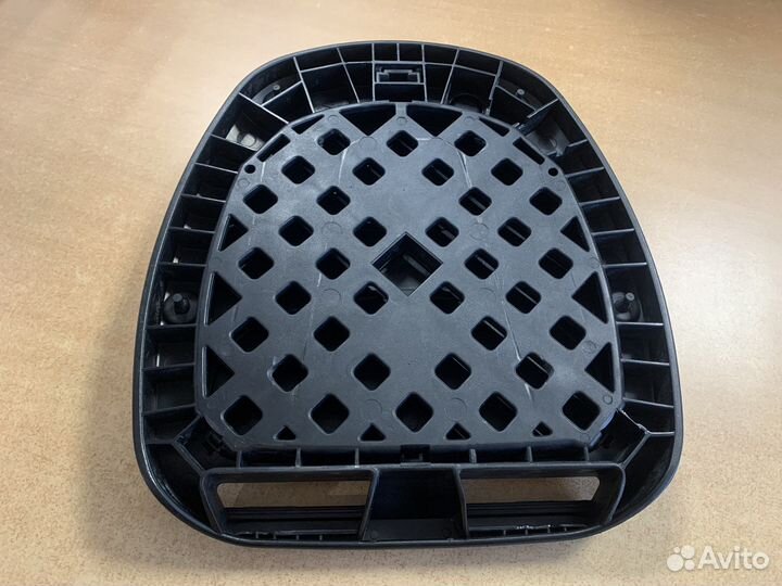 Площадка под кофр Monolock