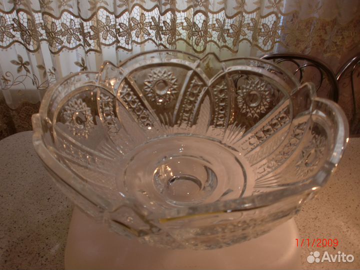 Хрустальная ваза