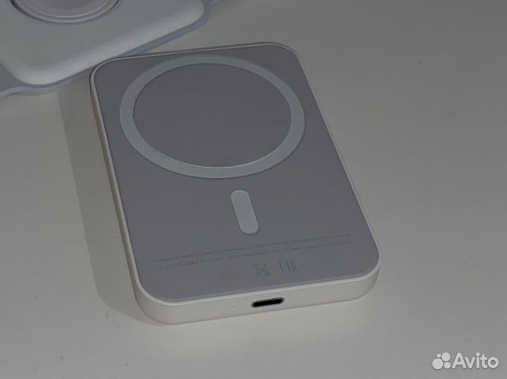 Внешний аккумулятор MagSafe