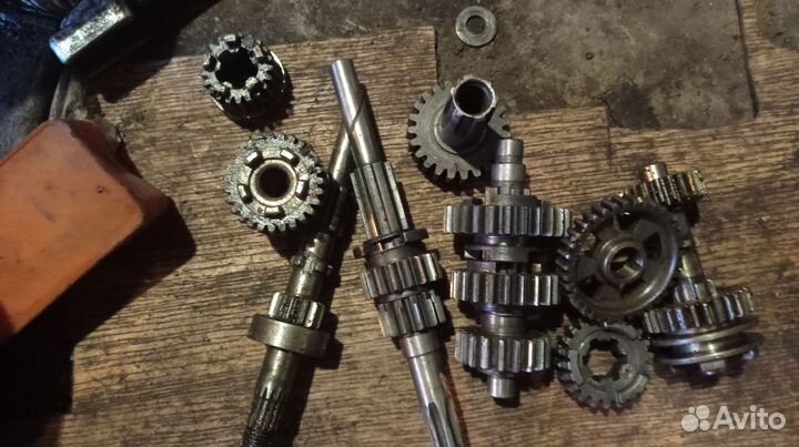 Картер с шестернями к 125 Ковровец