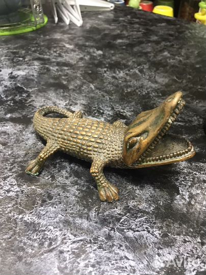 Пепельница