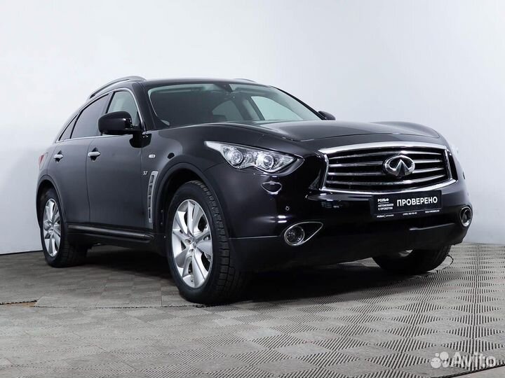 Infiniti QX70 3.7 AT, 2014, 93 800 км