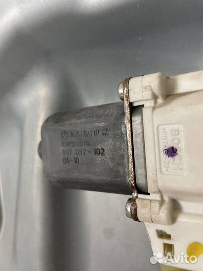 Стеклоподъемник передний левый Mercedes-Benz W164