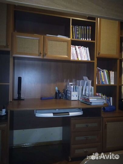 Стенка с компьютерным столом