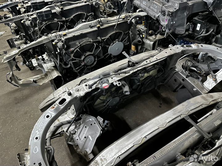 Панель радиаторов Honda Civic 4d