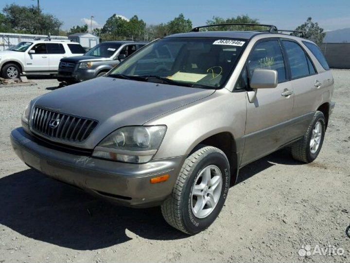 Lexus RX300 2001г. (по запчастям )
