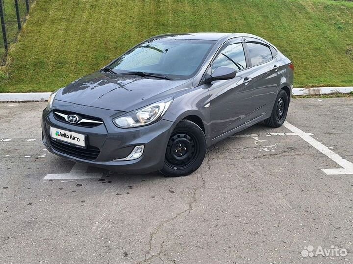 Hyundai Solaris 1.6 AT, 2013, 108 500 км