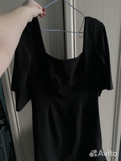 Платье черное noun