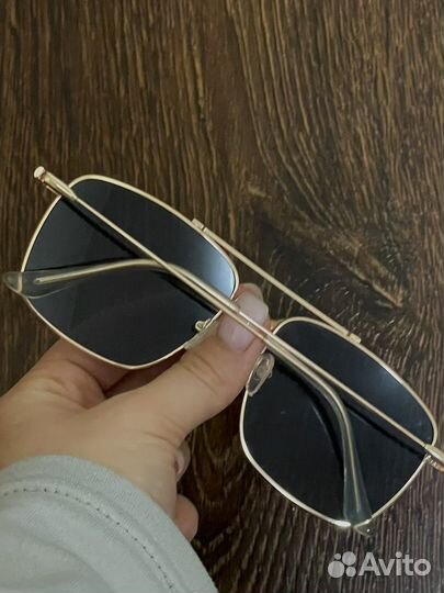 Солнцезащитные очки