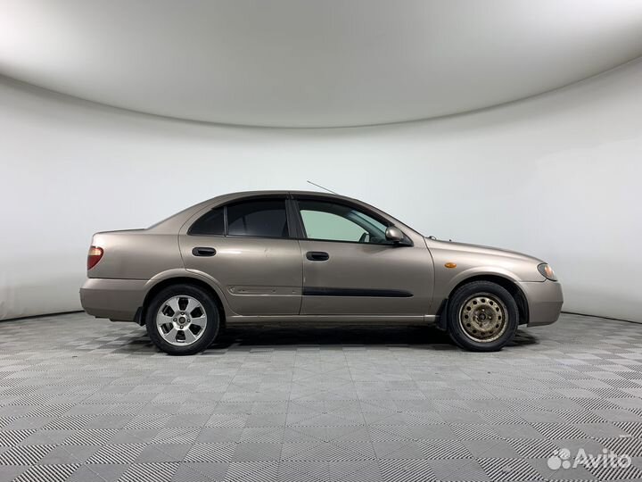 Nissan Almera 1.8 AT, 2004, 261 943 км