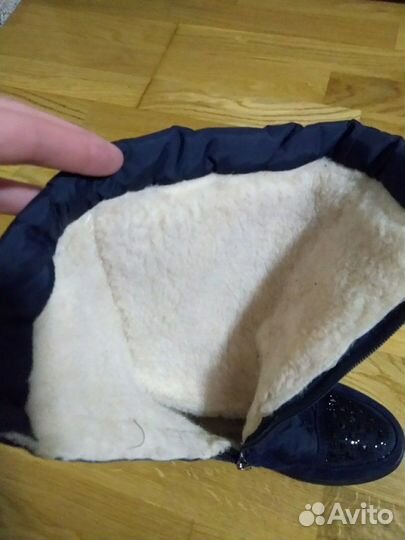 Сапоги на девочку новые
