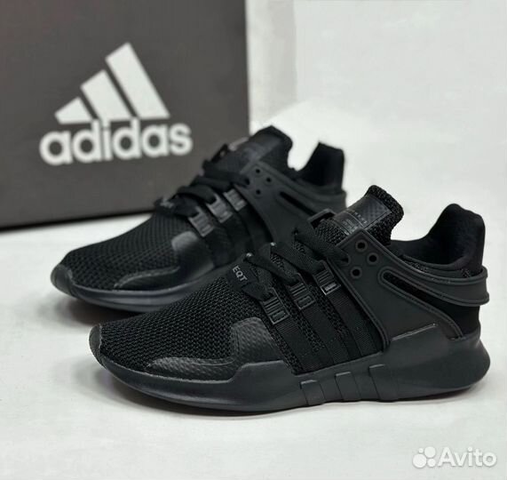 Кроссовки adidas