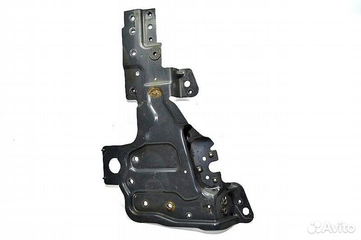 Кронштейн крепления фары, правой volvo FH (01.05)