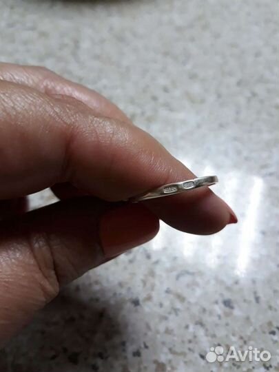 Серебряное кольцо и серьги