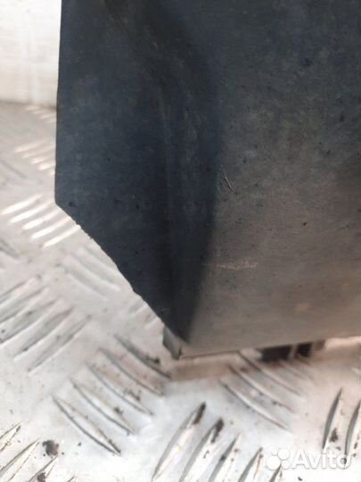 Диффузор (кожух) вентилятора Bmw X5 внедорожник