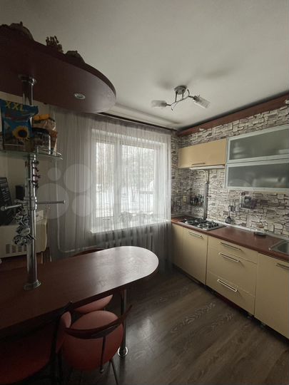 2-к. квартира, 48 м², 1/5 эт.