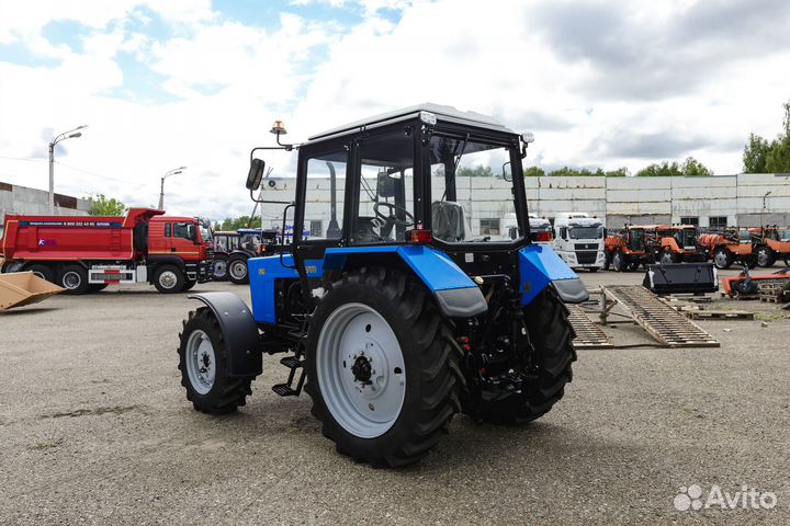 Трактор МТЗ (Беларус) 82.1-23/12, 2023