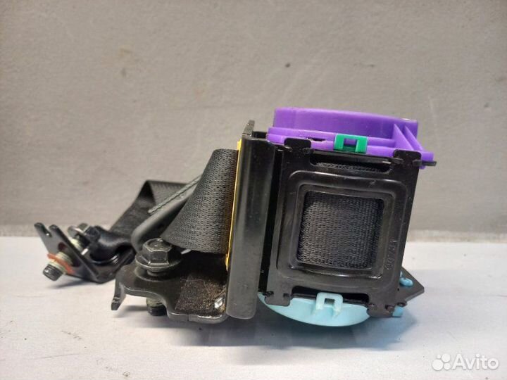 Ремень безопасности задний правый Kia Rio 4 X-Line