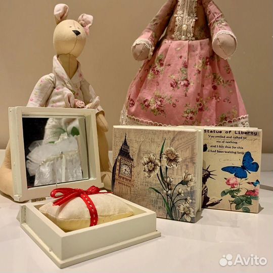 Шкатулка для кольца с зеркалом