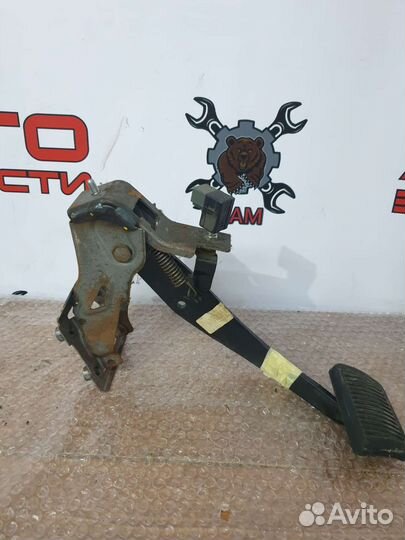 Педаль тормоза Kia Sportage 3