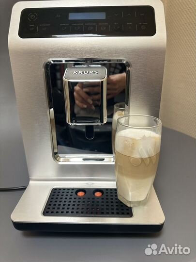 Кофемашина Krups Quattro Force Evidence EA891C10