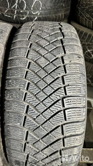 Pirelli Ice Zero FR 225/55 R17 101H