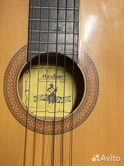 Классическая гитара maxtone