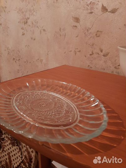 Набор из салатницы и хрустального блюда