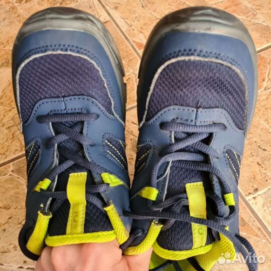 Трекинговые ботинки Decathlon р.37