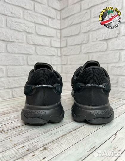 Кроссовки великаны Adidas Ozweego черные летние