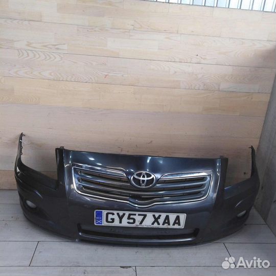 Бампер передний Toyota avensis t25 рест
