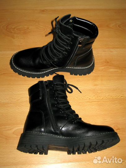 Женские зимние ботинки