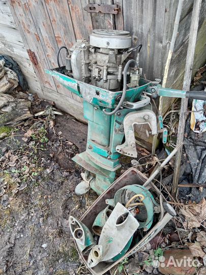 Лодочный мотор 