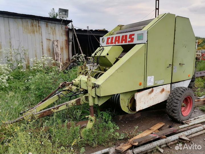 Пресс-подборщик Claas Rollant 44, 2000
