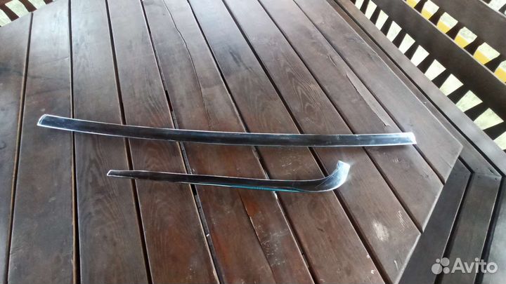 Молдинг на бампер w210