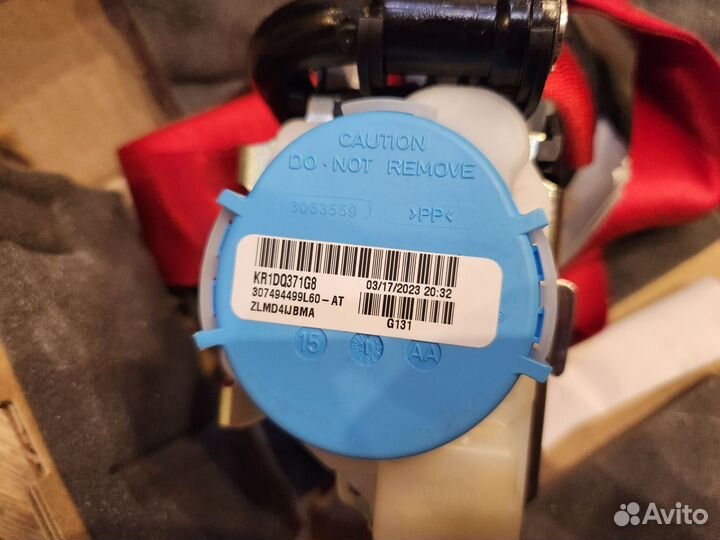 Оригинальный ремень безопасности на Mercedes