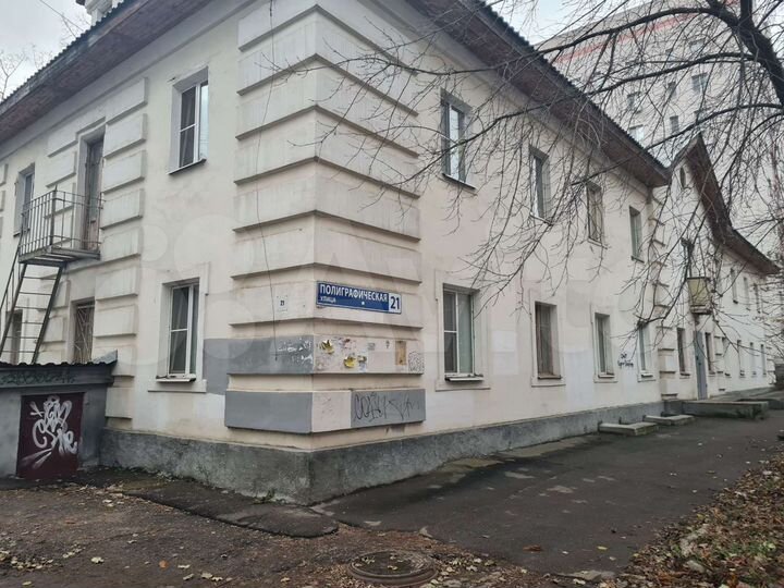 Комната 20 м² в > 9-к., 2/2 эт.