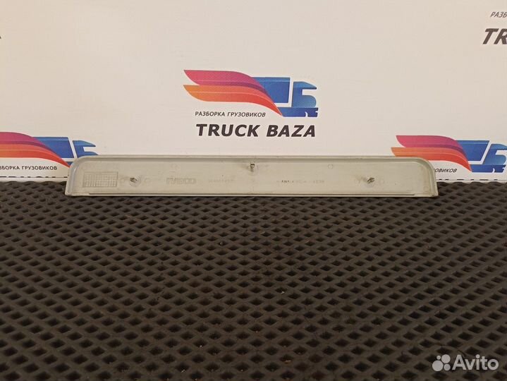 Заглушка панели приборов Iveco Stralis