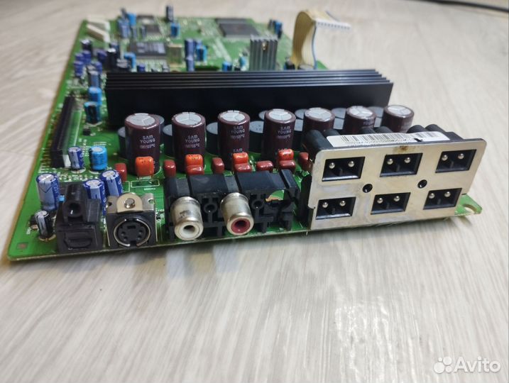 Палата усилителя Samsung DVD-CM350
