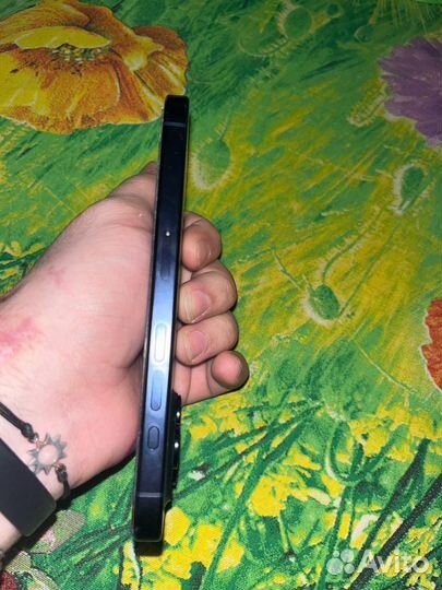 iPhone 15 Pro, 256 ГБ