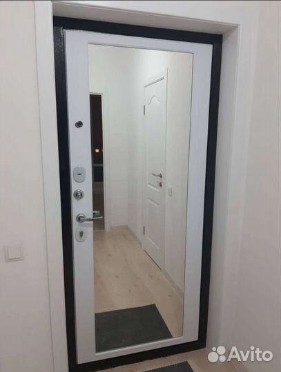 Дверь входная металлическая