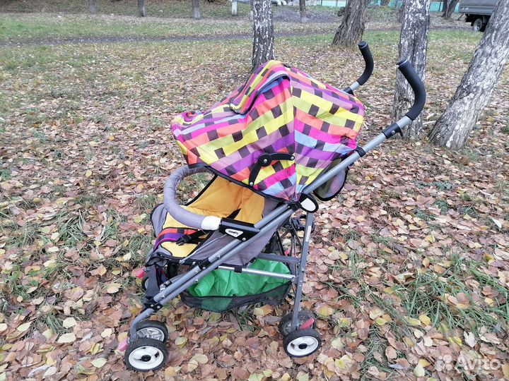 Прогулочная коляска трость