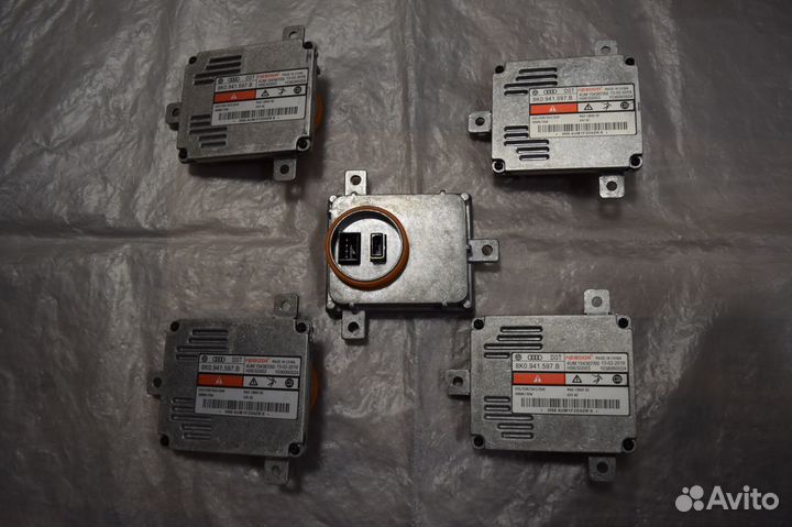 Новый блок розжига фары Audi VAG 8K0941597B