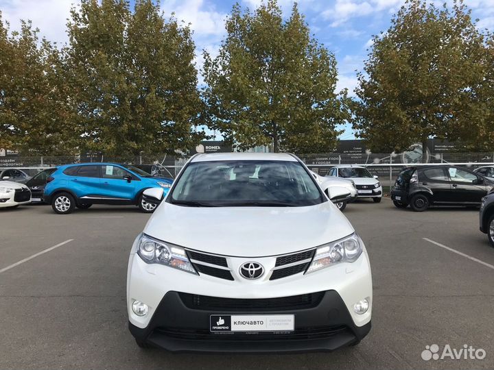 Toyota RAV4 2.2 AT, 2015, 97 784 км
