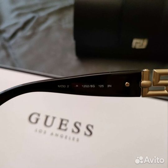 Солнцезащитные очки Versace женские италия