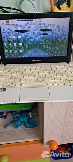 Нетбук samsung nc110
