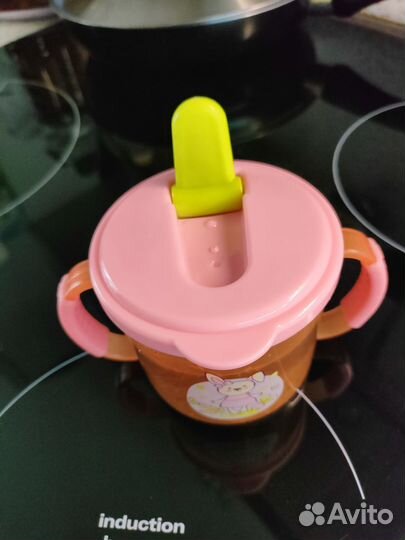 Набор посуды для малыша (тарелка, поильник)