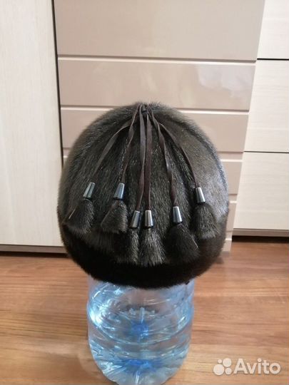 Шапка женская из меха Нерпы