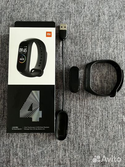 Фитнес браслет Mi Smart Band 4