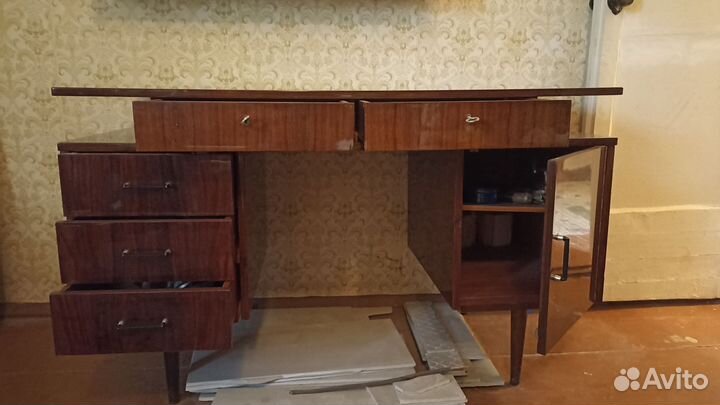 Письменный стол двух тумбовый бу